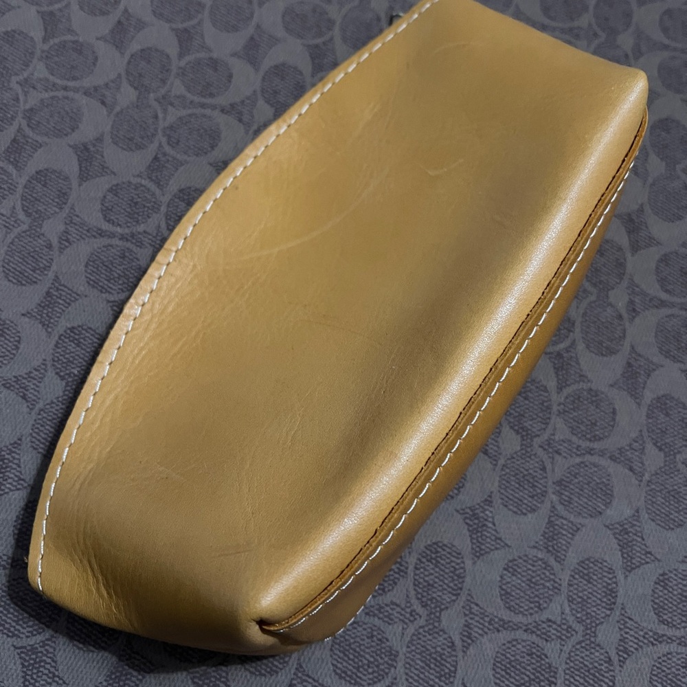 Portland Leather goods yellow leather Cosmetic Case